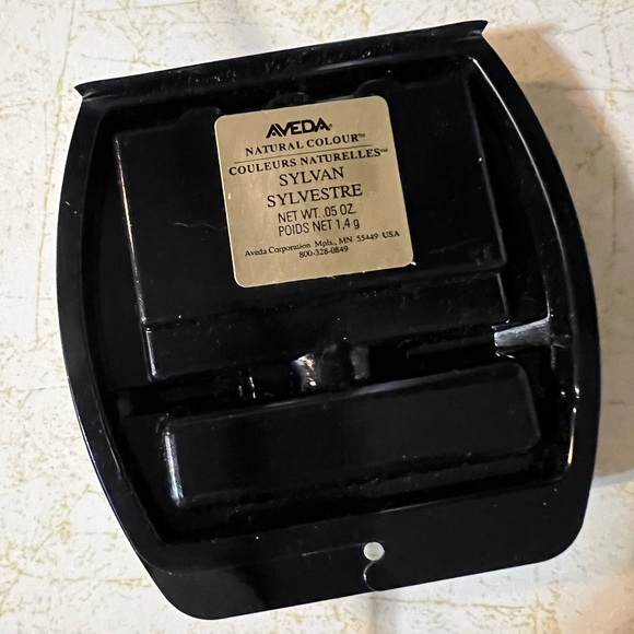 AVEDA Sylvan Sylvestre Eye Shadow - Picture 4 of 7